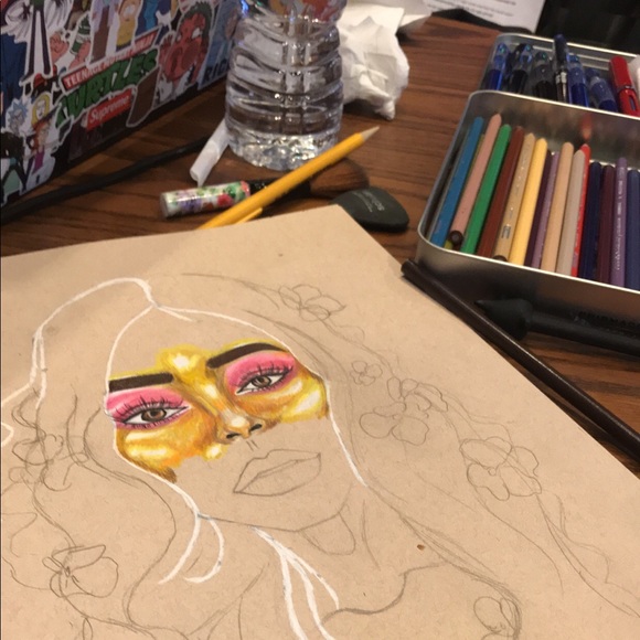 Meet your Posher, Mariah - Picture 7 of 8